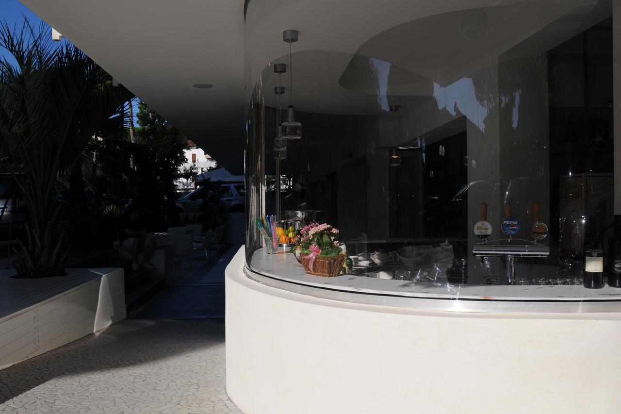 Hotel Caribia Pinarella Cervia Kültér fotó