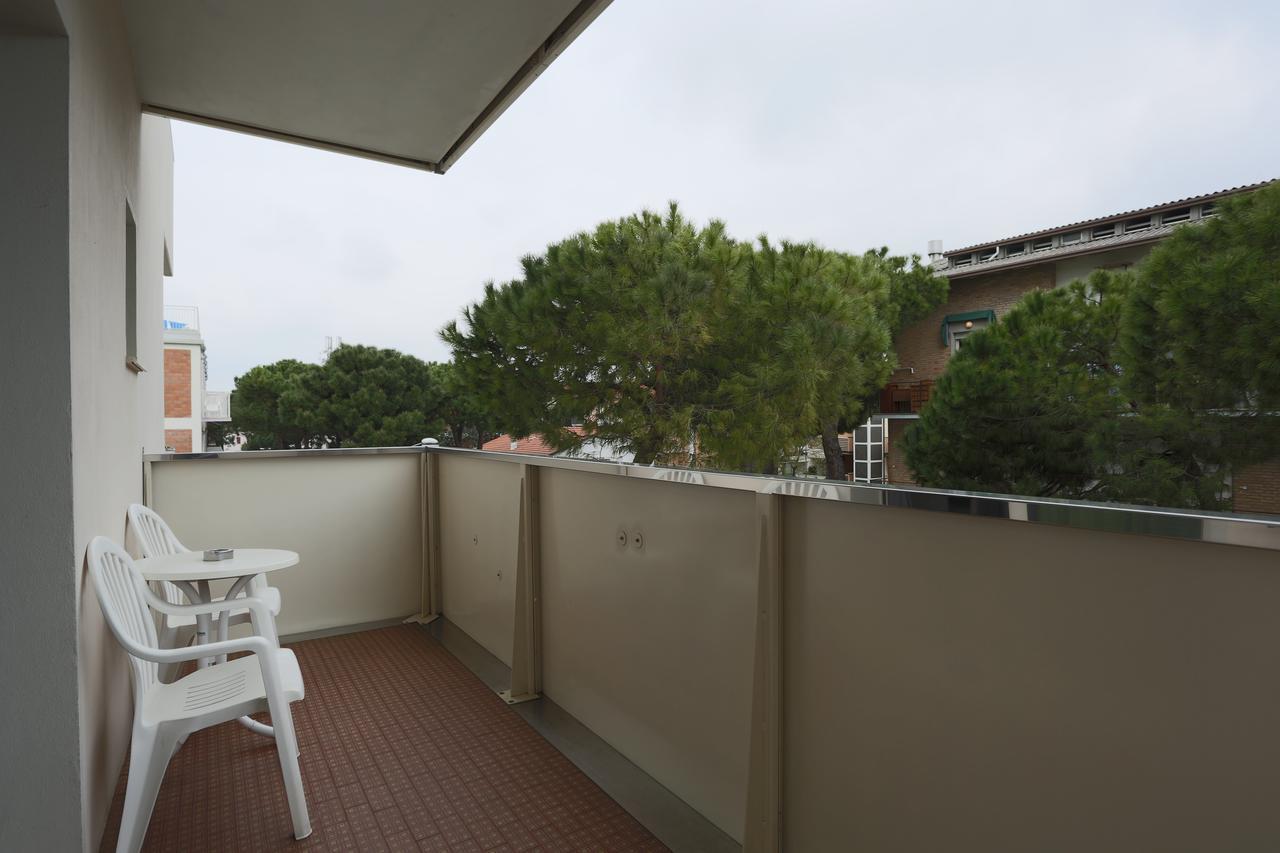 Hotel Caribia Pinarella Cervia Kültér fotó