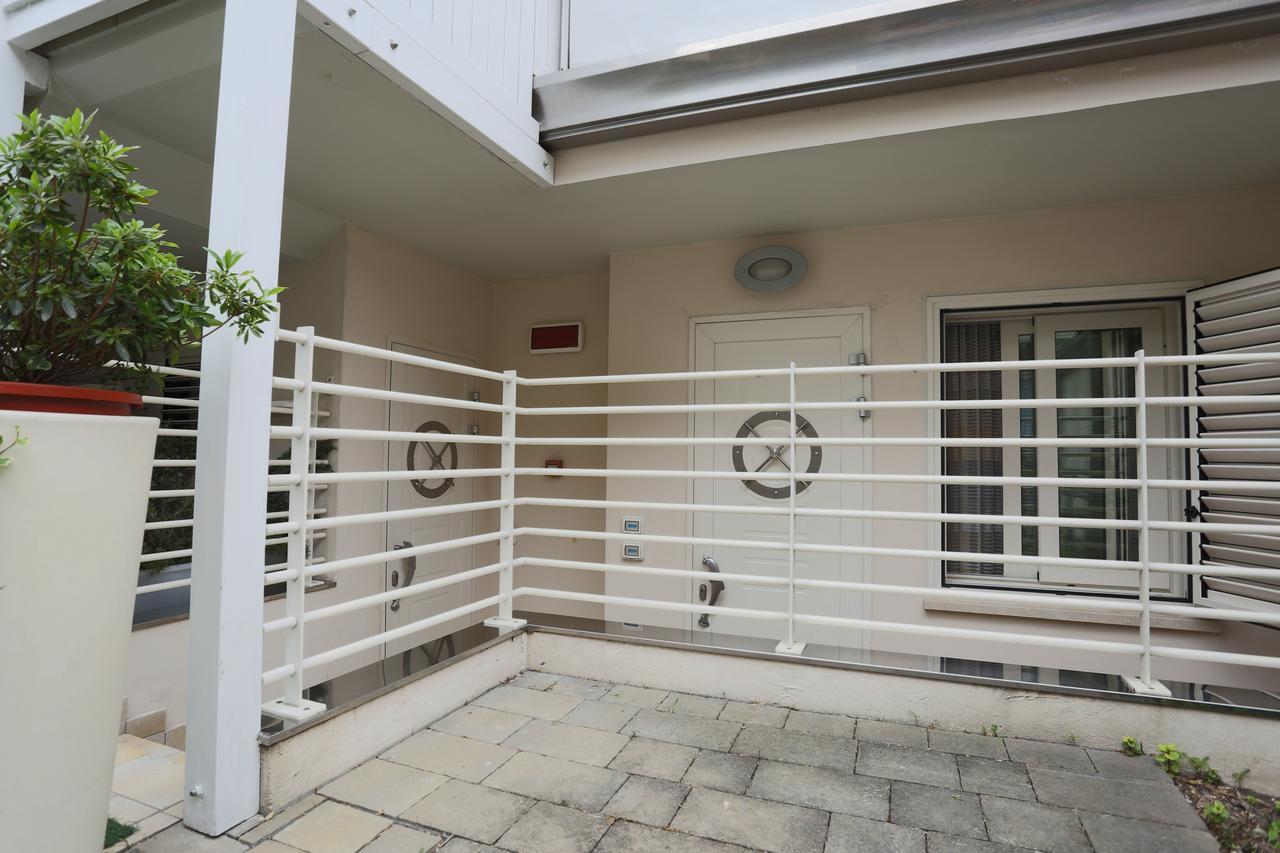 Hotel Caribia Pinarella Cervia Kültér fotó
