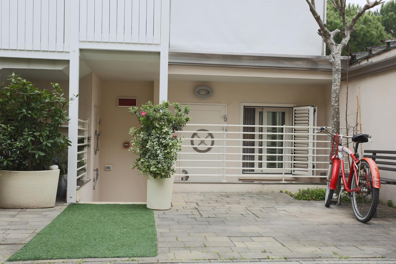 Hotel Caribia Pinarella Cervia Kültér fotó